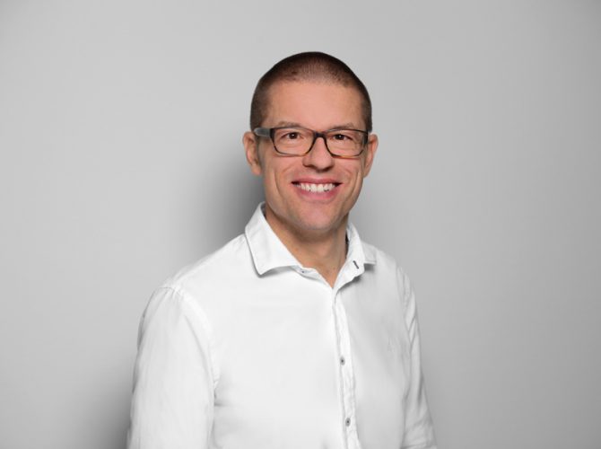 Dr. med. Uwe Schmid